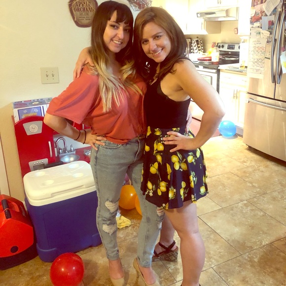 Meet The Posher 🍒 - Picture 1 of 2